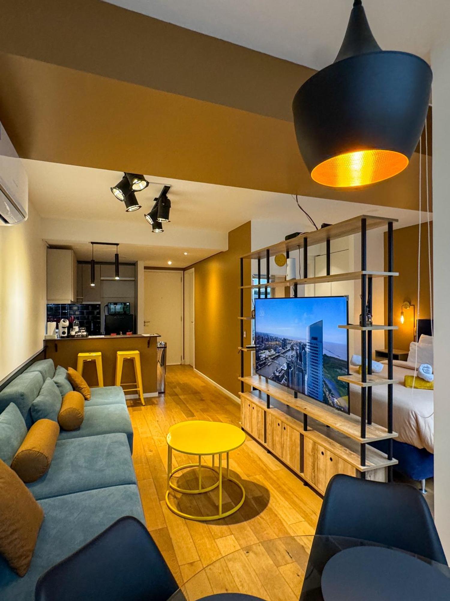 Foster Studio Recoleta Apartment