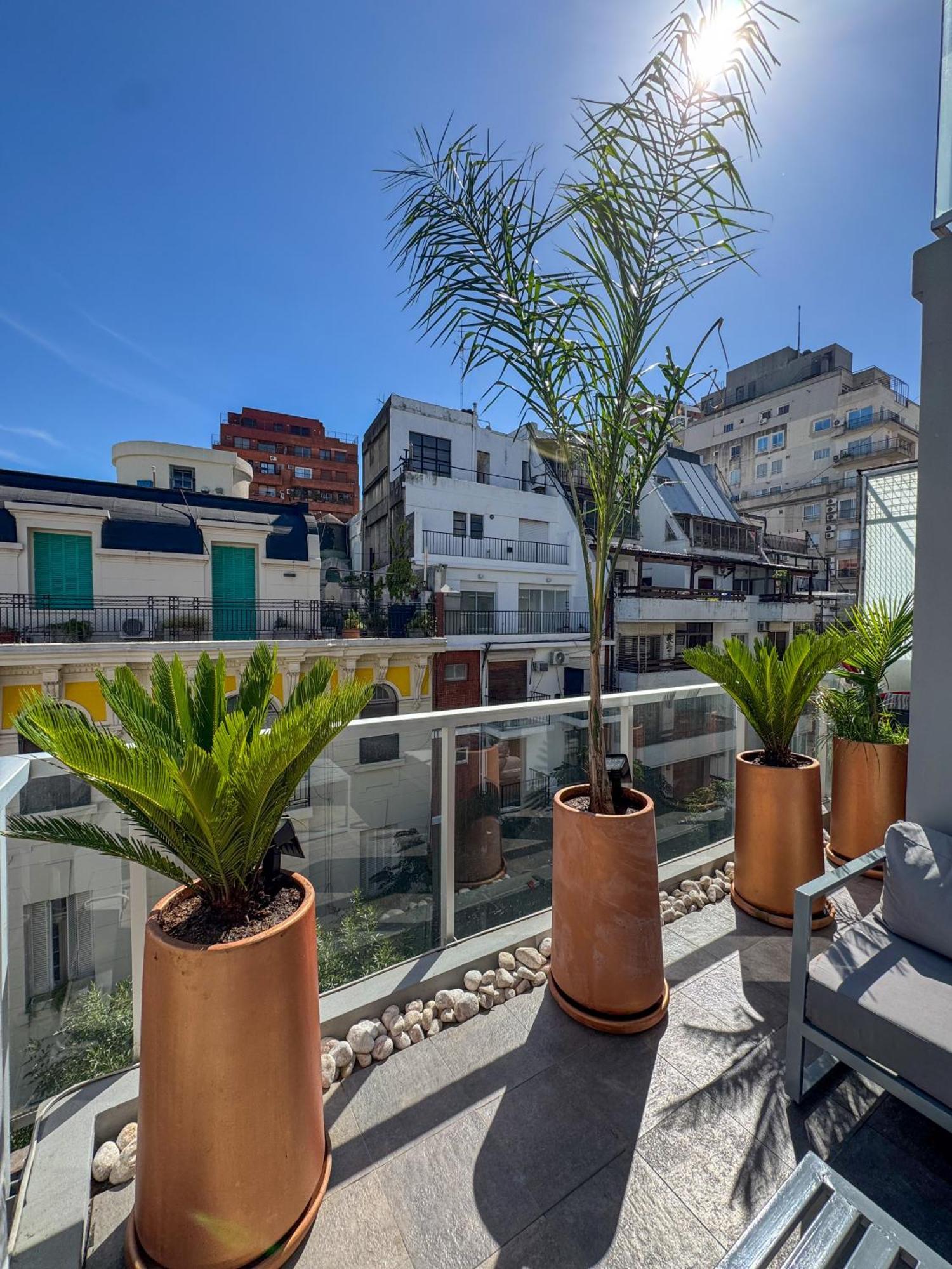 Foster Studio Recoleta Apartment
