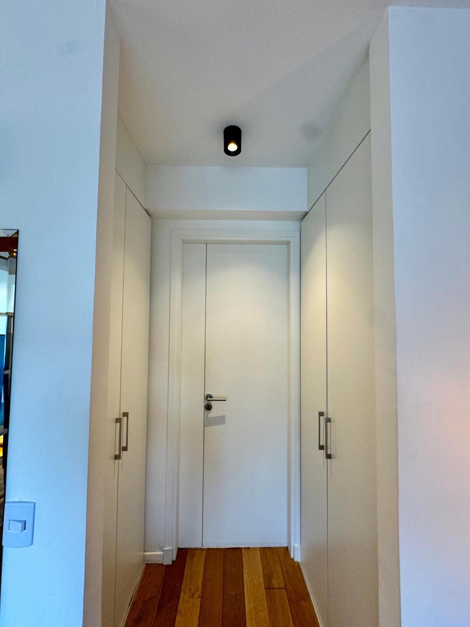 Foster Studio Recoleta Apartment