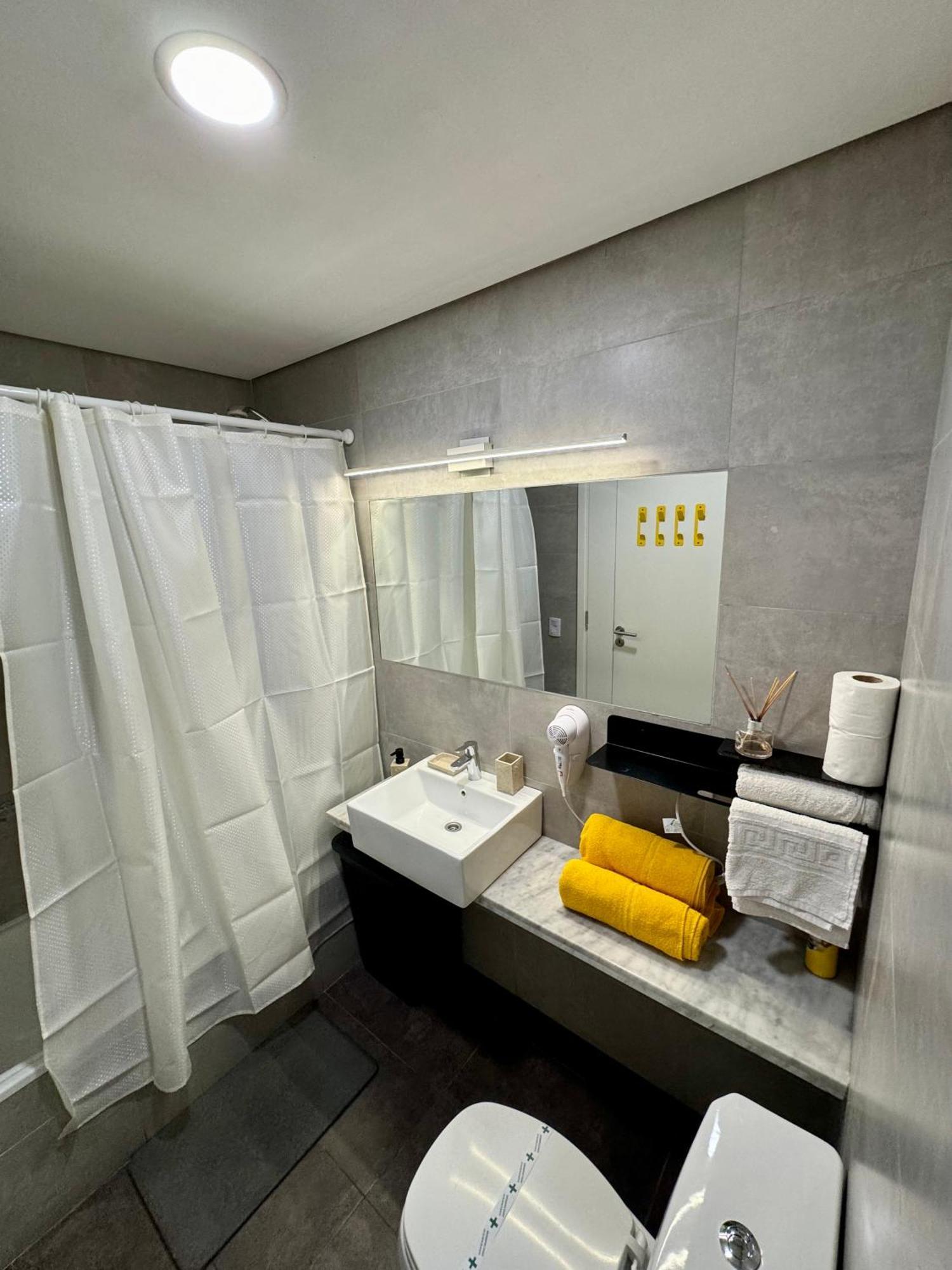 Foster Studio Recoleta Buenos Aires