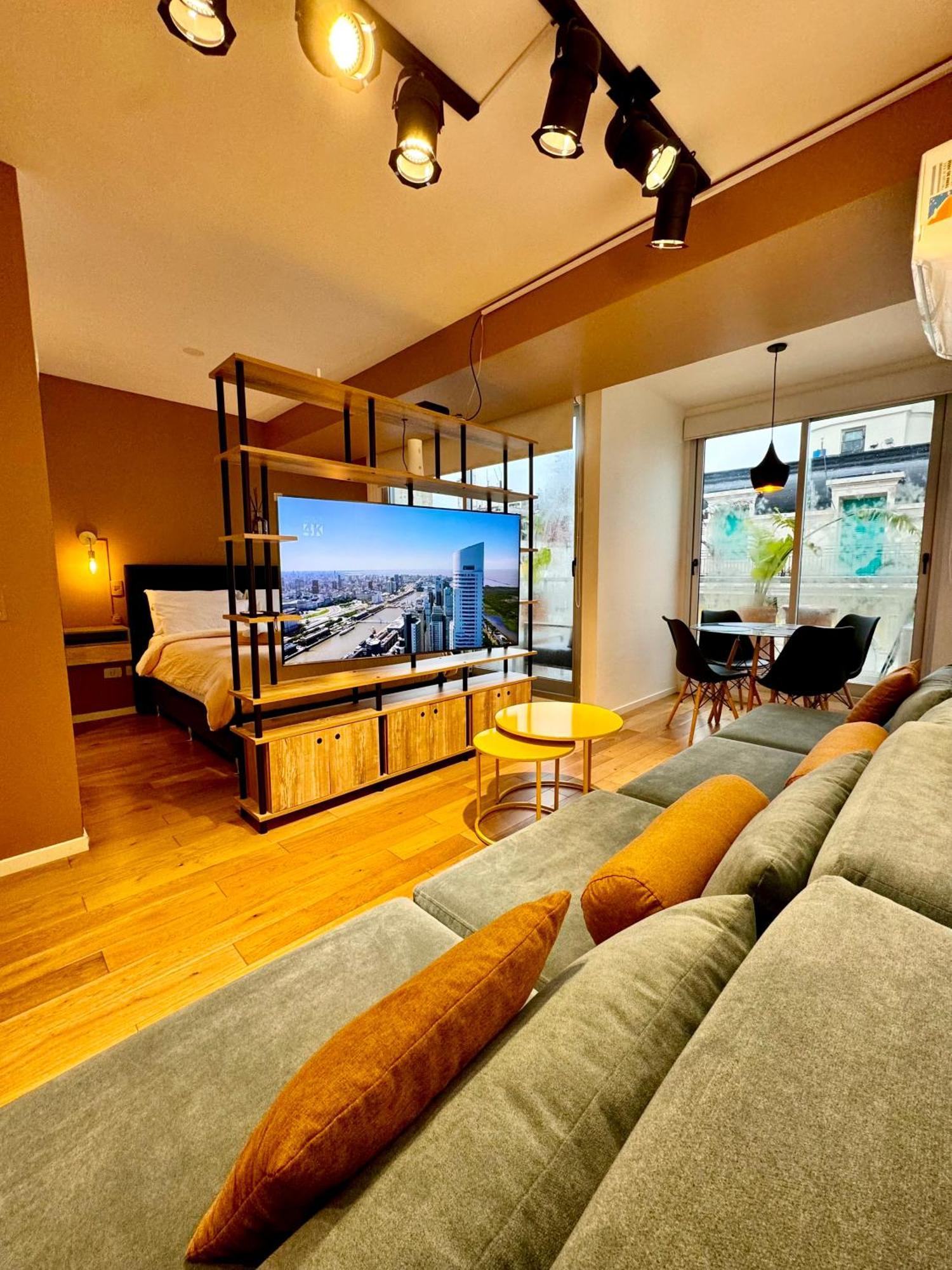 Foster Studio Recoleta Apartment